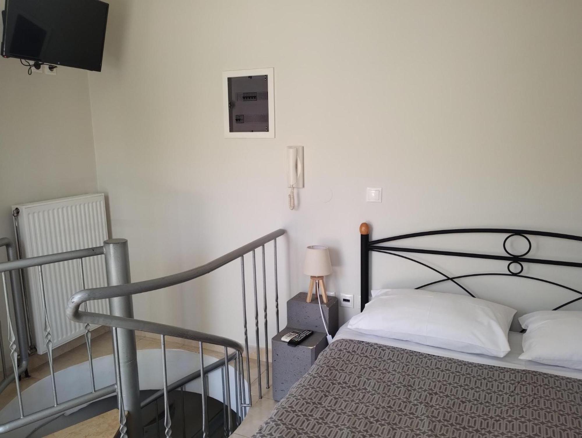 Kalamata Beach Maisonette Eksteriør billede